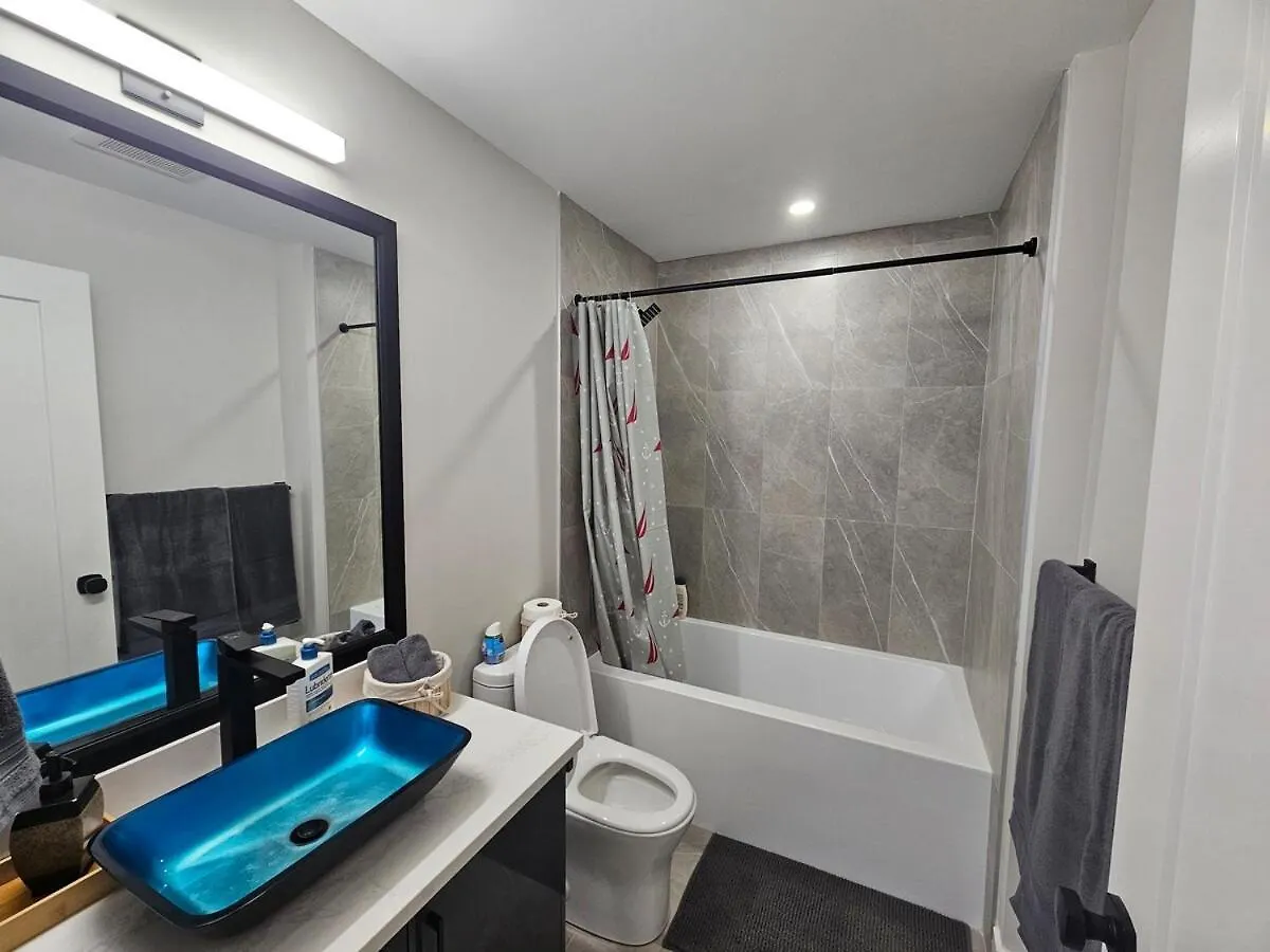 度假居 New Modern Suite In Calgary Nw