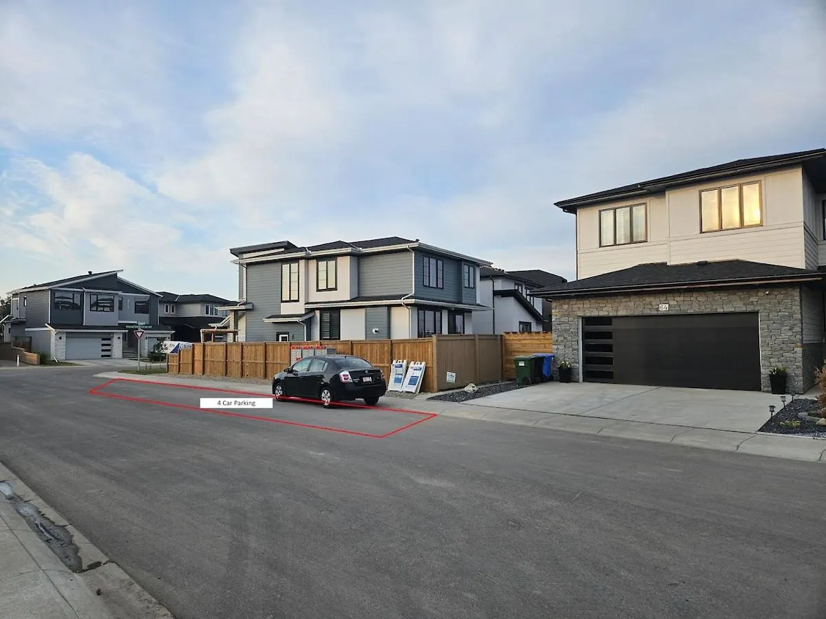 度假居 New Modern Suite In Calgary Nw